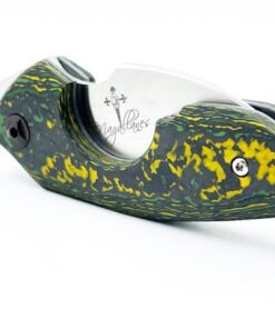 NAVAJAS BARBUDO, Magallanes Cigar Cutter Friction Folder, FATCARBON TOXIC STORM, BLACK SCREWS & LINERS, YELLOW SPACER, M390 No. 11 - Image 3